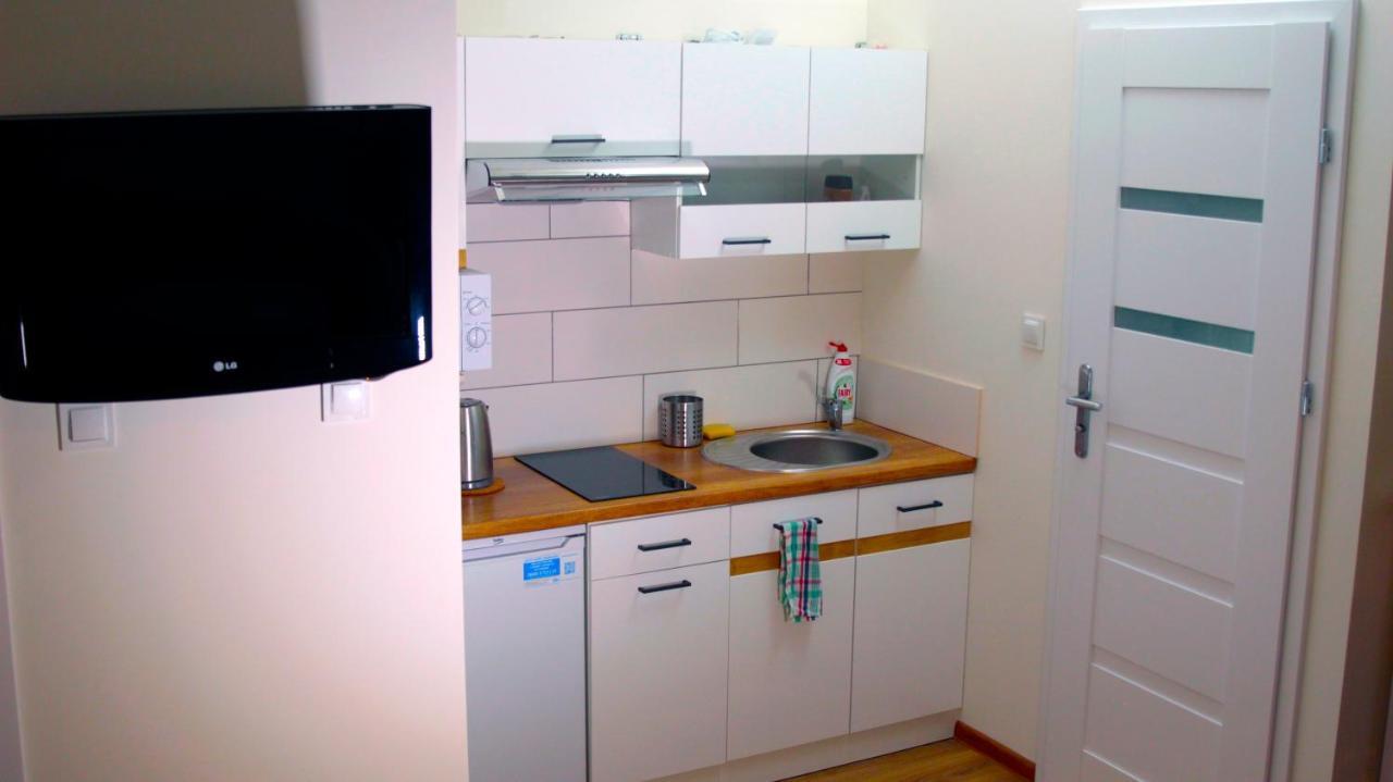 פוזנן Pit Stop Apartamenty Gasiorowskich מראה חיצוני תמונה